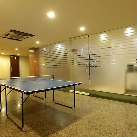 Corporate Regency Hotel New Delhi Exterior foto